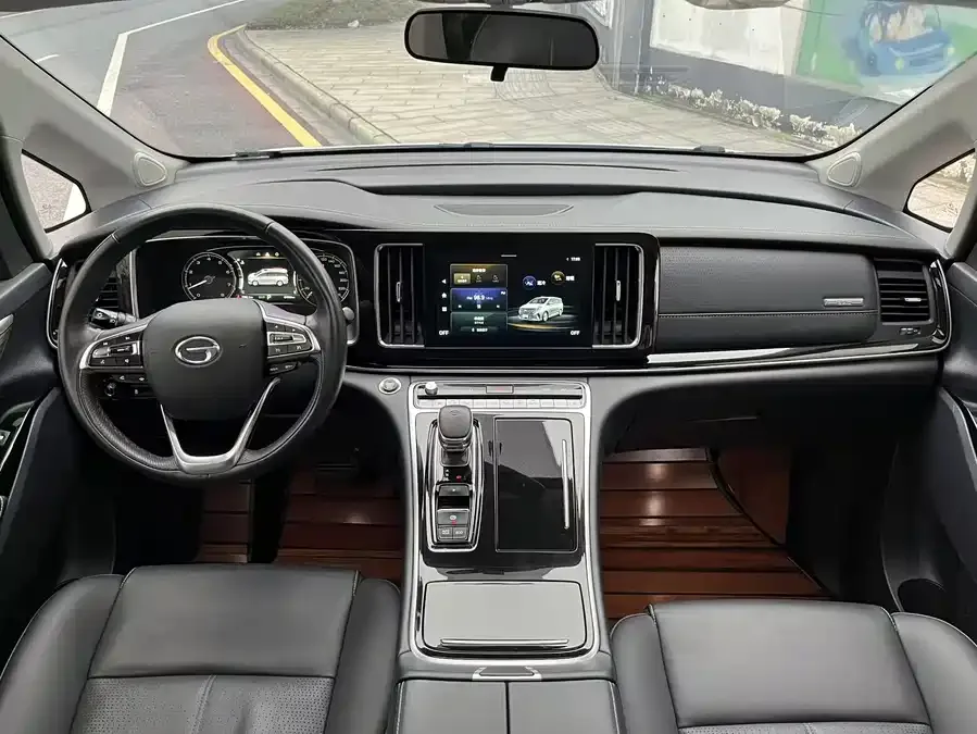 GAC Trumpchi M8 Trumpchi M8 2023 Lingxiu Series 390T Exclusive Edition 2022 — миниатюра 3