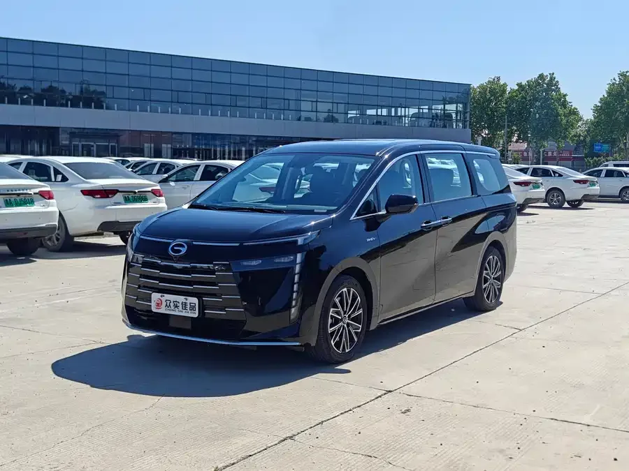 GAC Trumpchi E8 PHEV 2024