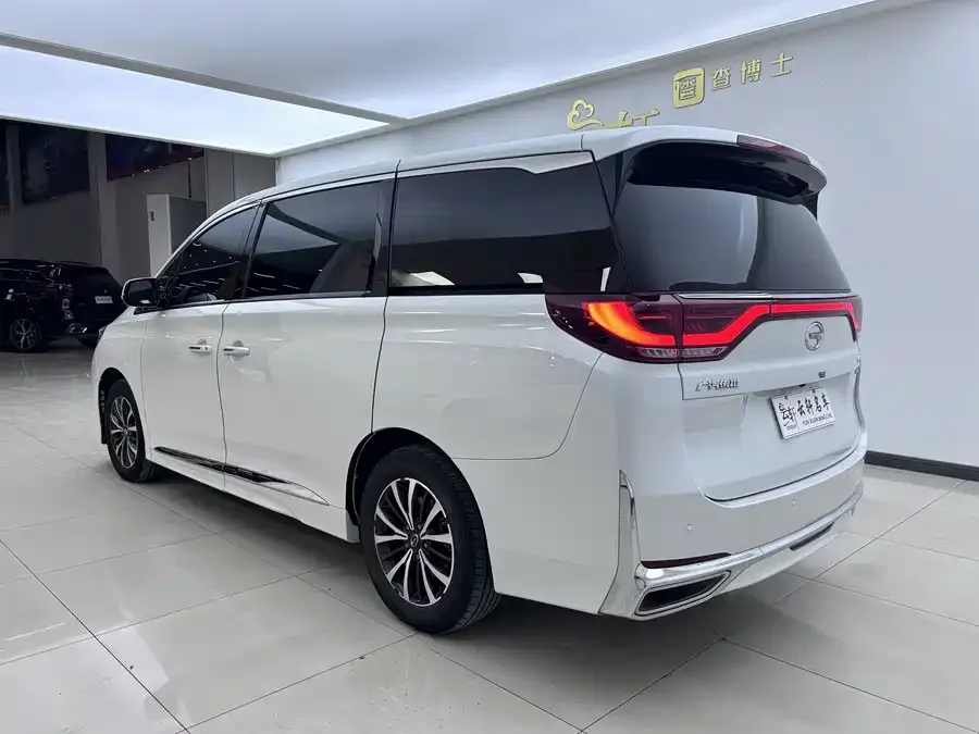 GAC Trumpchi M8 Trumpchi M8 2023 Lingxiu Series 390T Exclusive Edition 2022 — миниатюра 4