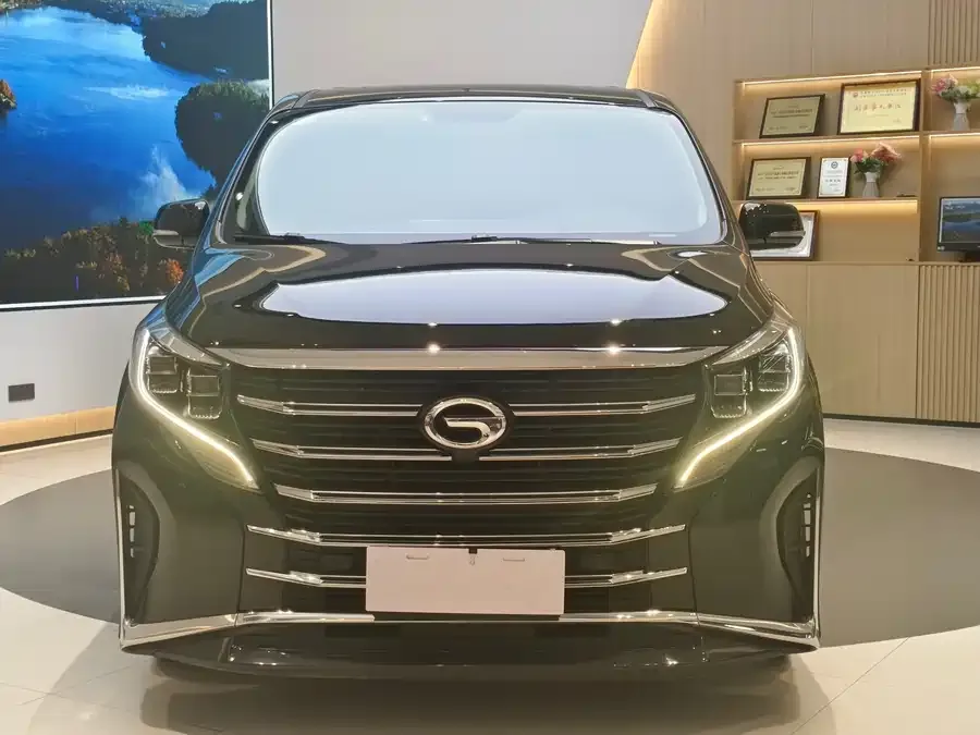 GAC Trumpchi M8 2022