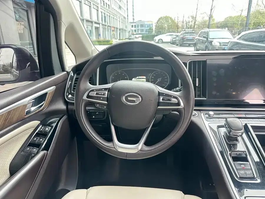 GAC Trumpchi M8 Trumpchi M8 2023 Lingxiu Series 390T Exclusive Edition 2022 — миниатюра 4
