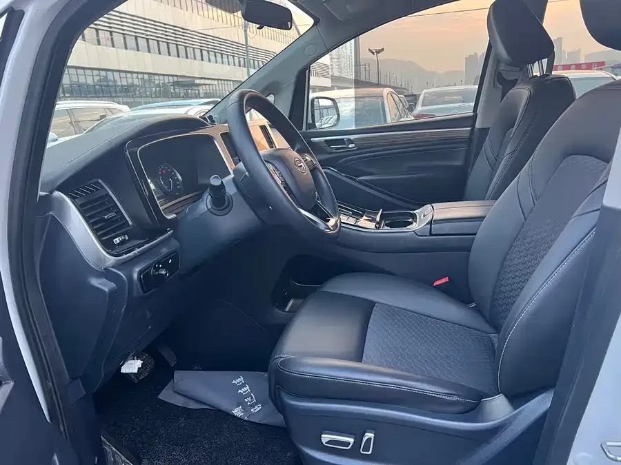 GAC Trumpchi M8 Trumpchi M8 2021 Lead Show Series 390T Exclusive Edition 2022 — миниатюра 4