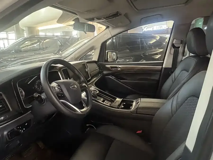 GAC Trumpchi M8 Trumpchi M8 2021 Lingxiu Series 390T Deluxe Edition 2022 — миниатюра 3