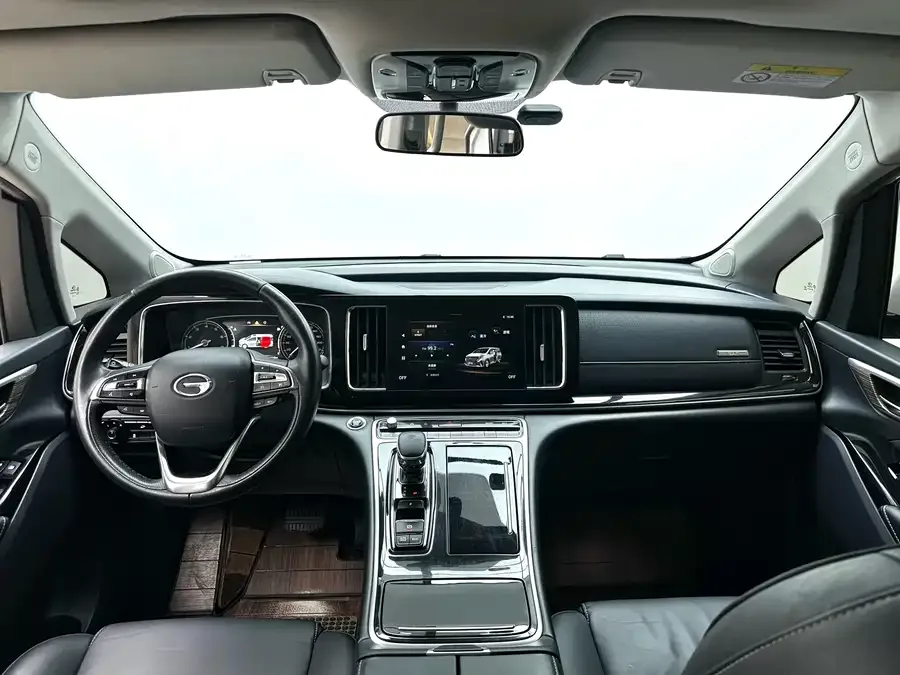 GAC Trumpchi M8 Trumpchi M8 2021 Lead Show Series 390T Exclusive Edition 2022 — миниатюра 3