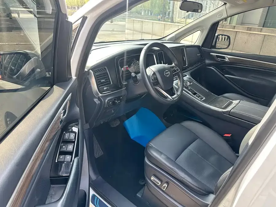 GAC Trumpchi M8 Trumpchi M8 2021 Lead Show Series 390T Exclusive Edition 2022 — миниатюра 3