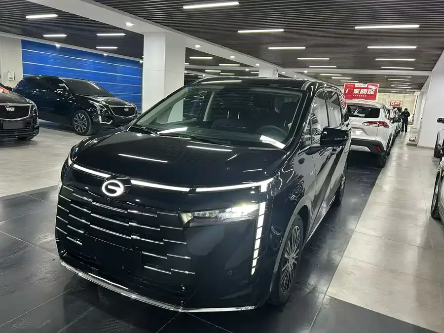 GAC Trumpchi E8 PHEV 2026