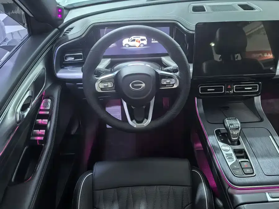 GAC Trumpchi GS8 Trumpchi GS8 2022 Pilot Series 2.0TGDI 2WD Premium Edition (7 Seaters) 2023 — миниатюра 5