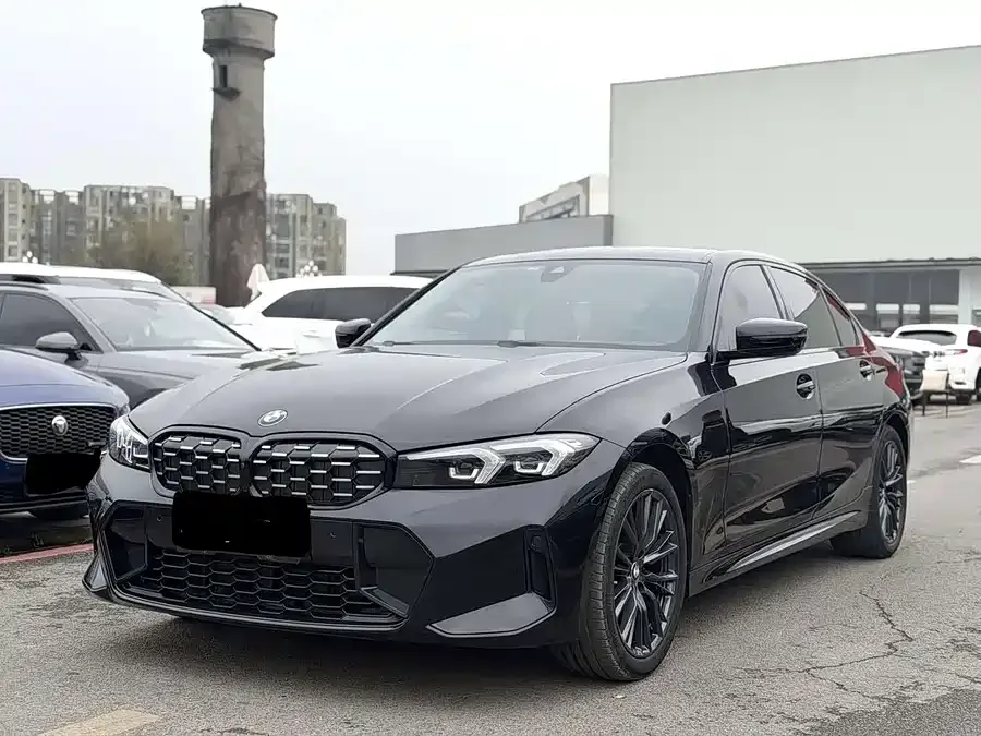 BMW 3 Series 2023