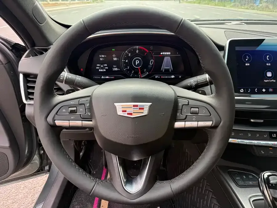 Cadillac CT5 2023 28T Premium Edition 2023 — миниатюра 5