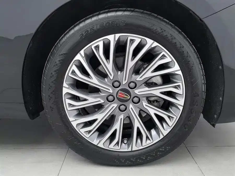 Hongqi H5 Hongqi H5 2023 2.0T Automatic Intelligent Connection Flagship Chang Edition 2022 — миниатюра 5