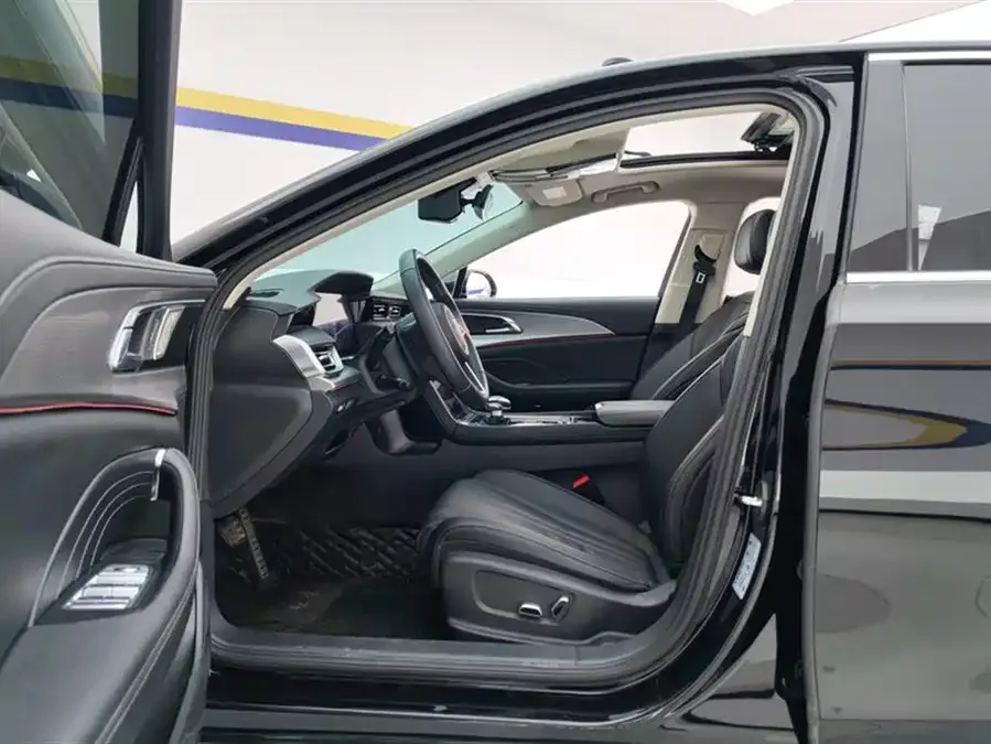 Hongqi H5 Hongqi H5 2024 2.0T Automatic Intelligent Connection Flagship Edition 2024 — миниатюра 3
