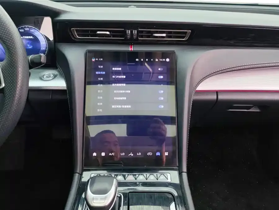 Hongqi H5 Hongqi H5 2024 2.0T Automatic Intelligent Connection Flagship Edition 2024 — миниатюра 4
