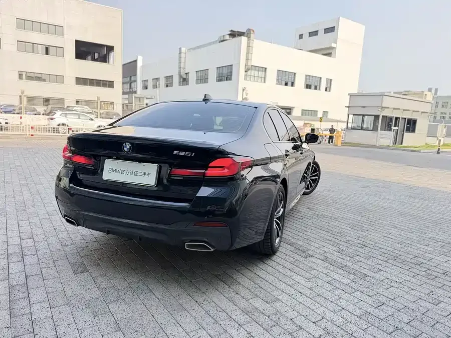 BMW 5 Series BMW 5 Series (Imported) 2022 Model 2 525i M Sport Package 2023 — миниатюра 2