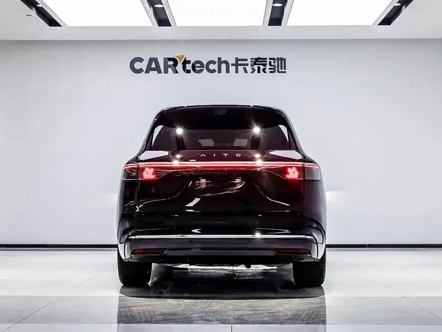 AITO M8 Wenjie M8 2025 Pure Electric Max+ 5-Seat 4WD Version (192-line LiDAR) 2025 — миниатюра 2