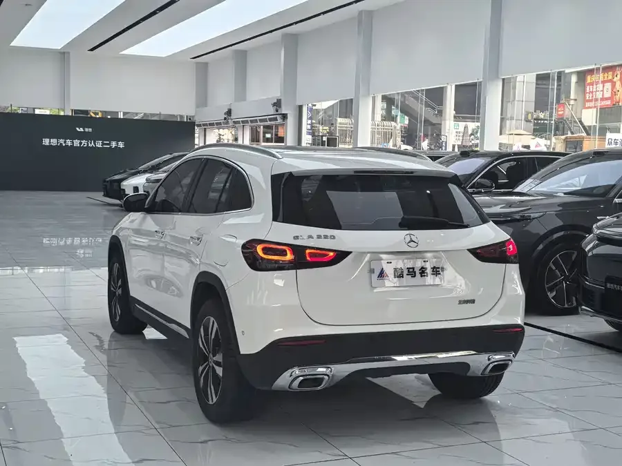Mercedes-Benz GLA Mercedes-Benz GLA 2023 GLA 220 2023 — миниатюра 4