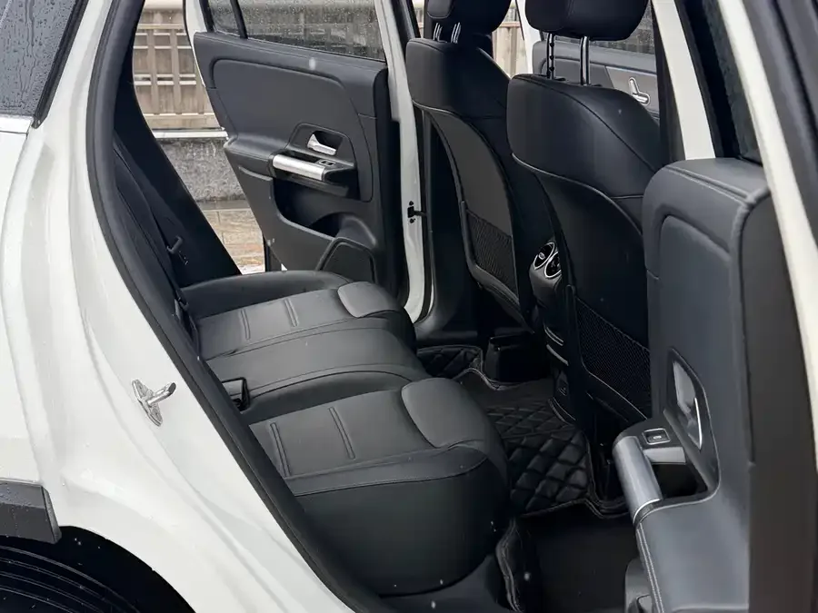 Mercedes-Benz GLA Mercedes-Benz GLA 2022 facelift GLA 200 2022 — миниатюра 3