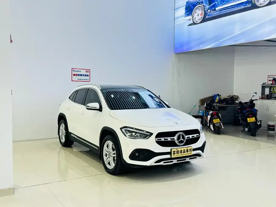 Mercedes-Benz GLA 2023