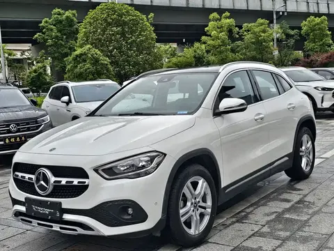 Mercedes-Benz GLA 2022 buy in Moscow