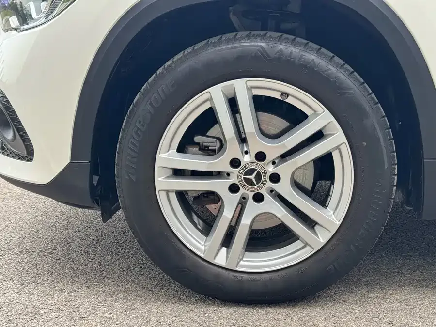 Mercedes-Benz GLA Mercedes-Benz GLA 2023 GLA 200 2023 — миниатюра 2