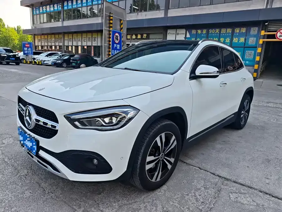 Mercedes-Benz GLA 2023
