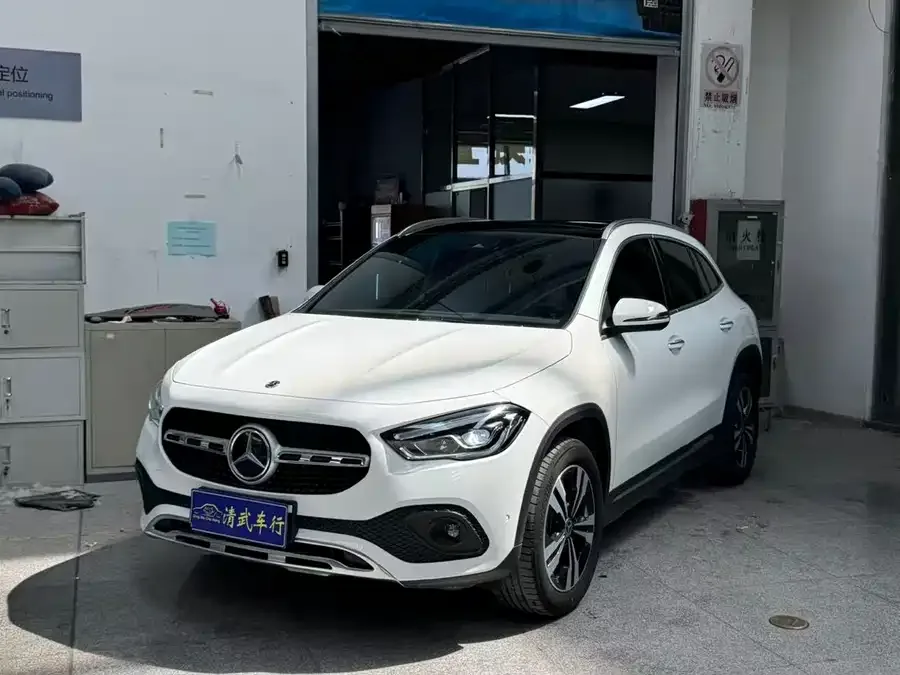 Mercedes-Benz GLA Mercedes-Benz GLA 2022 facelift GLA 200 2022 — фото 1, купить с доставкой в Москву
