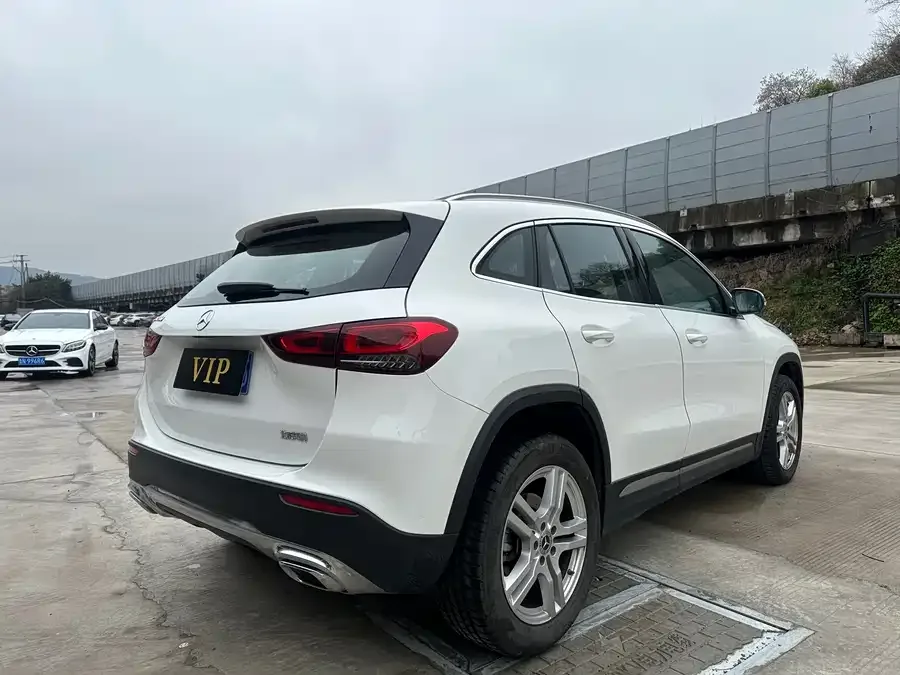 Mercedes-Benz GLA Mercedes-Benz GLA 2023 GLA 200 2023 — миниатюра 3