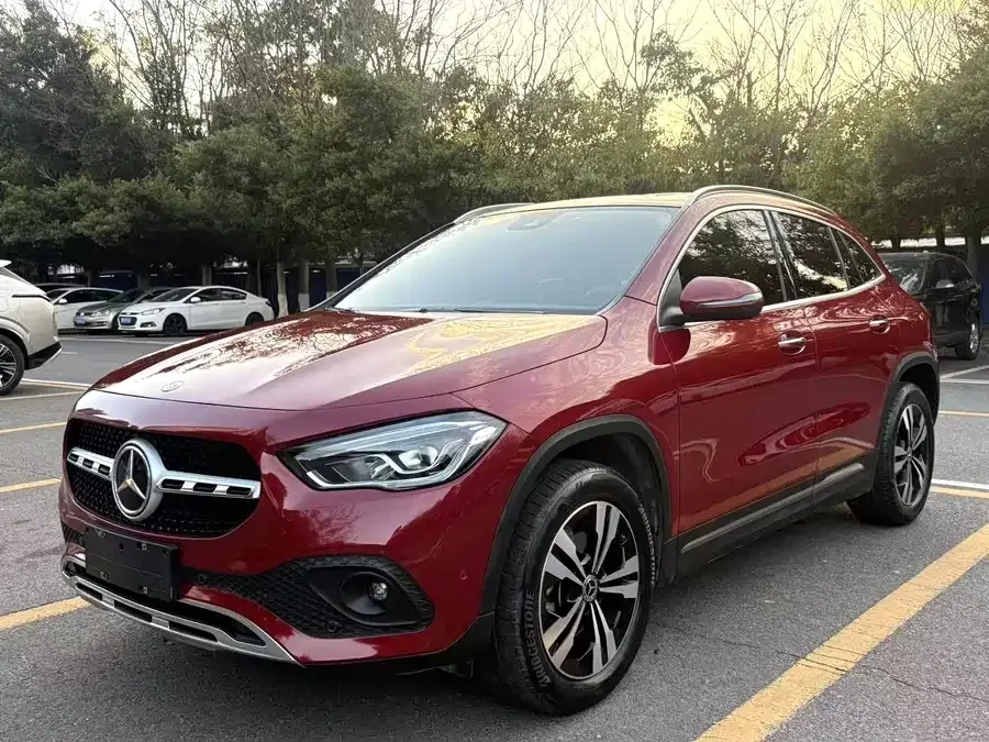 Mercedes-Benz GLA Mercedes-Benz GLA 2022 facelift GLA 200 2022 — фото 1, купить с доставкой в Москву