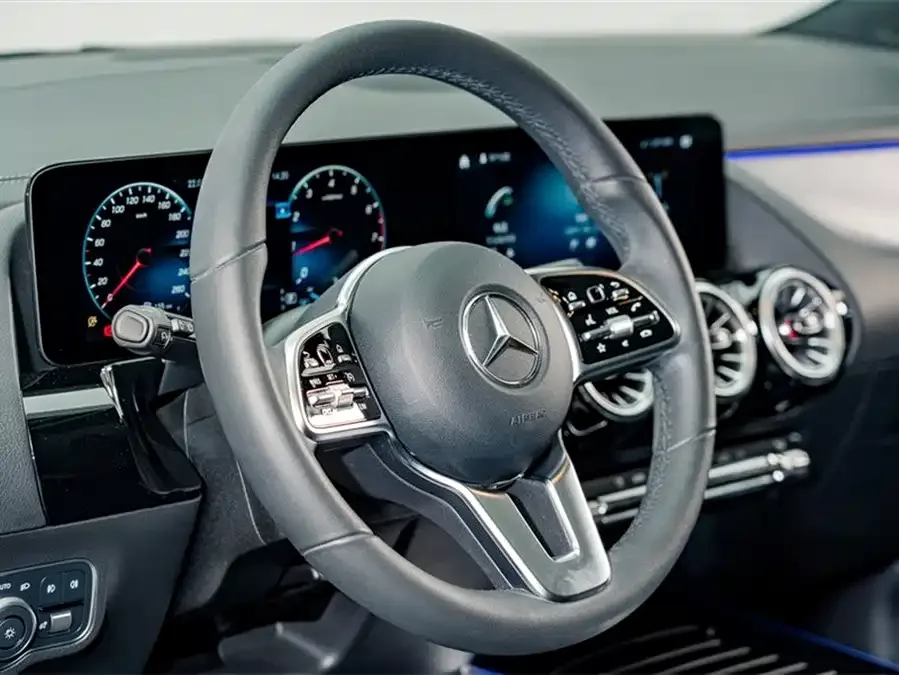 Mercedes-Benz GLA Mercedes-Benz GLA 2022 facelift GLA 200 2022 — миниатюра 3