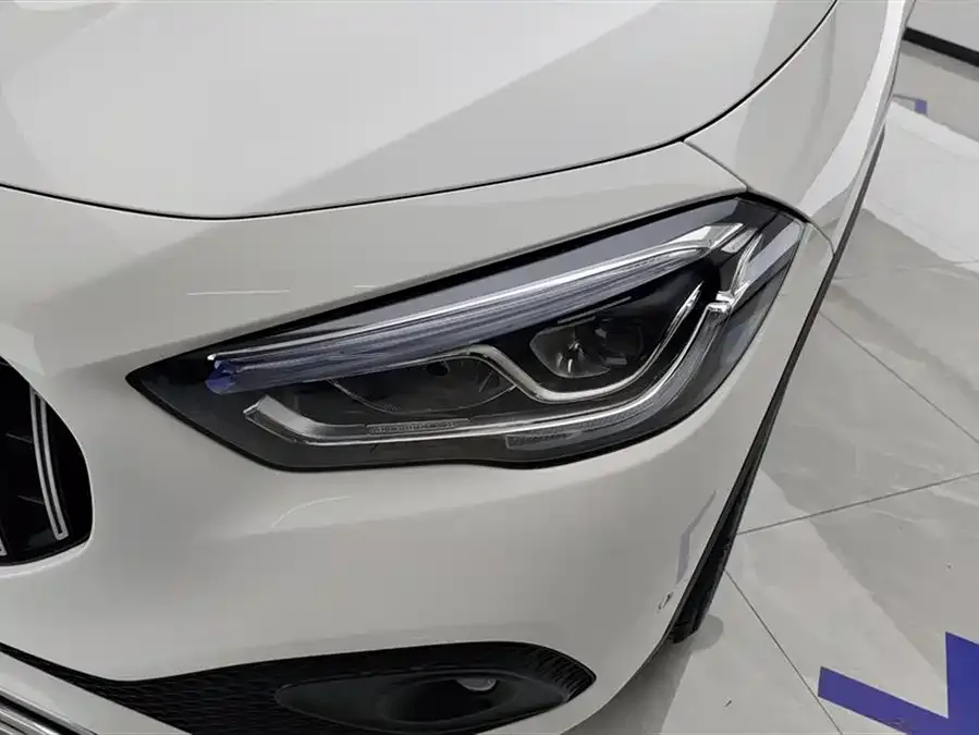 Mercedes-Benz GLA Mercedes-Benz GLA 2022 facelift GLA 200 2022 — миниатюра 2