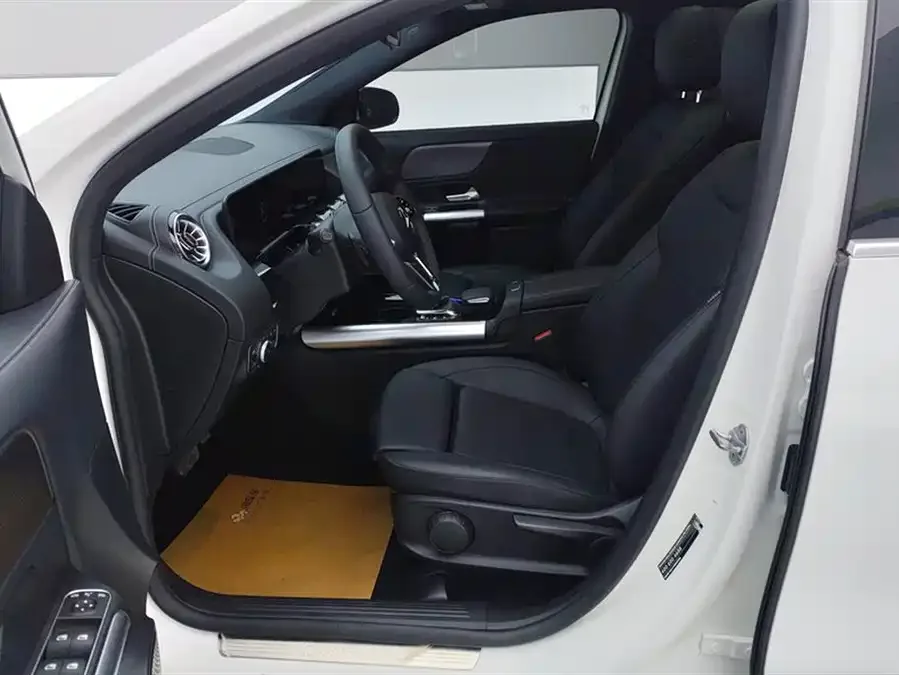Mercedes-Benz GLA Mercedes-Benz GLA 2022 facelift GLA 200 2022 — миниатюра 3