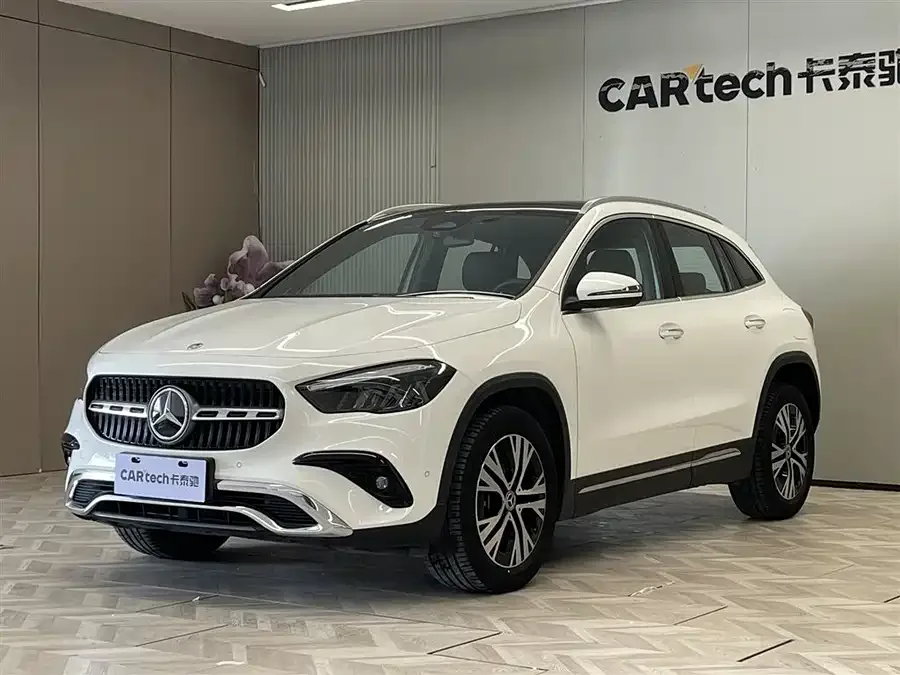 Mercedes-Benz GLA 2024