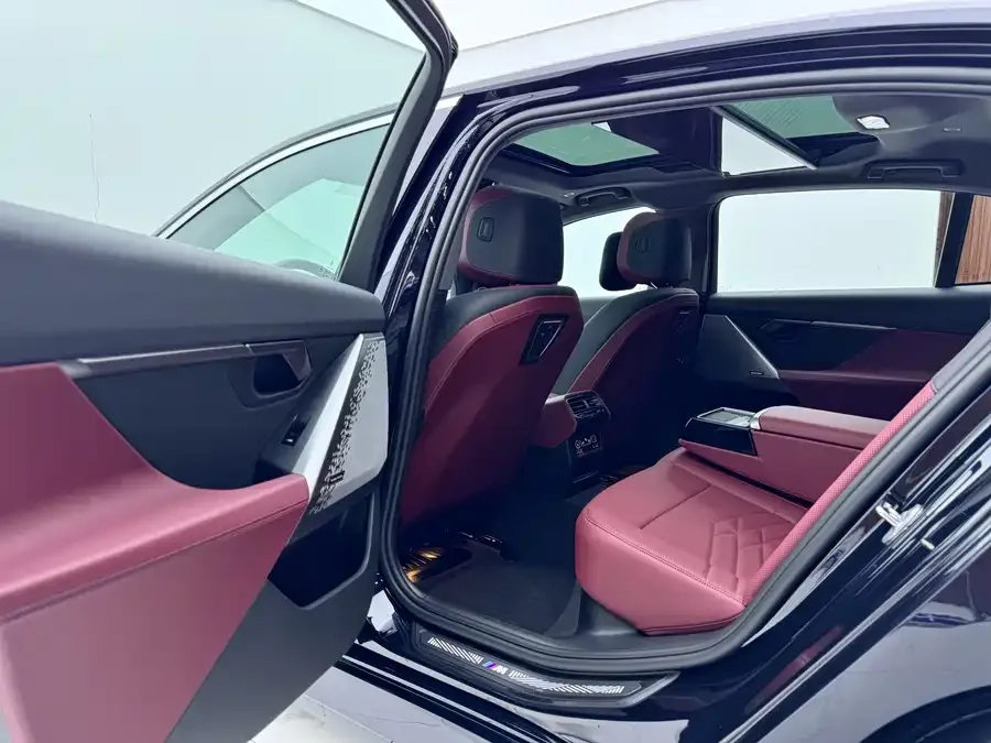BMW i5 2025 eDrive 40L M Sport Package 2025 — миниатюра 2
