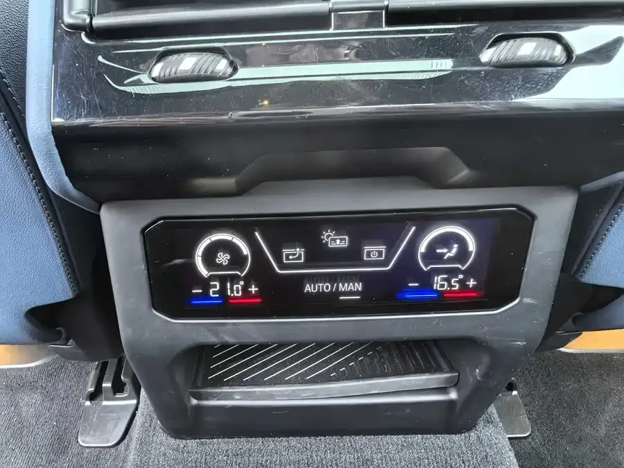 BMW i5 2025 eDrive 40L M Sport Package 2025 — миниатюра 5
