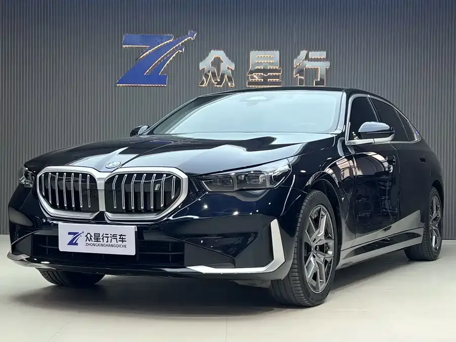 BMW i5 2025