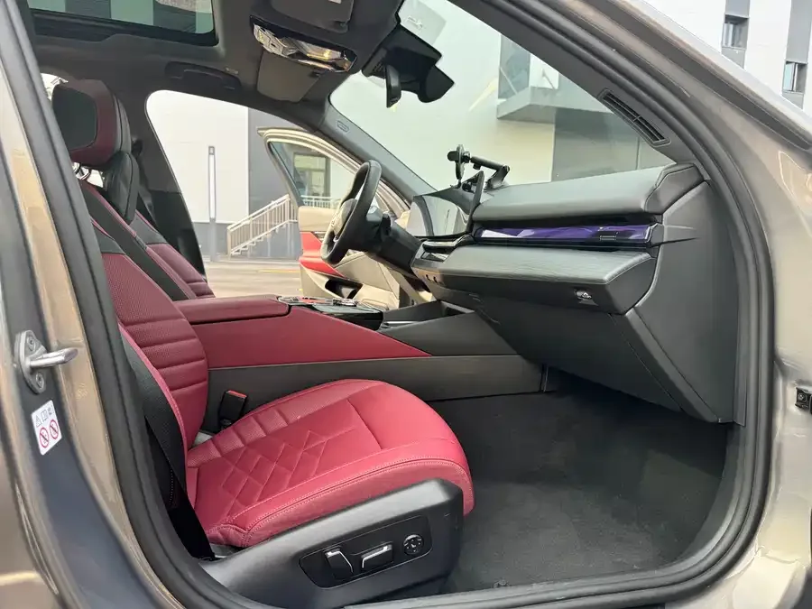 BMW i5 2024 eDrive 35L Premium Luxury Package 2025 — миниатюра 4