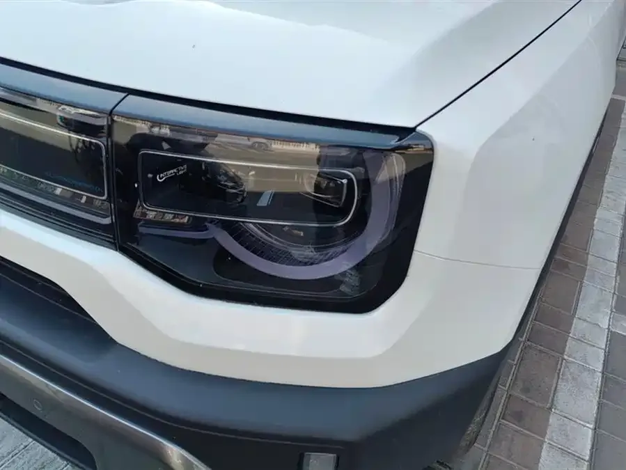 BAIC BJ30 Beijing Off-road BJ30 2024 1.5T Magic Core Electric Drive Advanced Edition 2024 — миниатюра 2