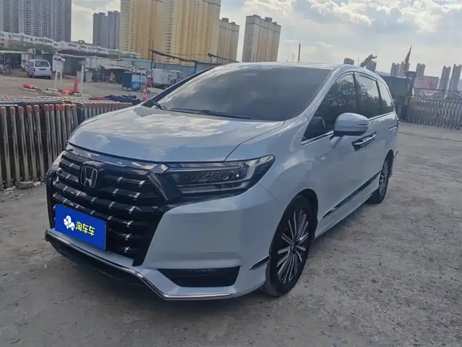 Honda Elysion Elysion 2024 2.0L e:HEV Luxury Edition 2024 — фото 1, купить с доставкой в Москву