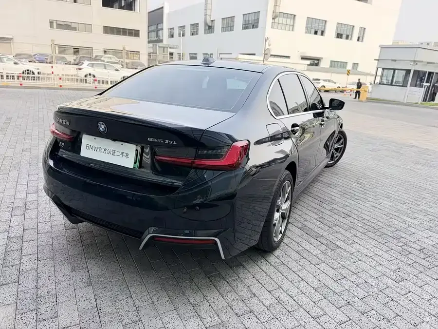 BMW i3 2024 eDrive 35 L 2024 — миниатюра 5