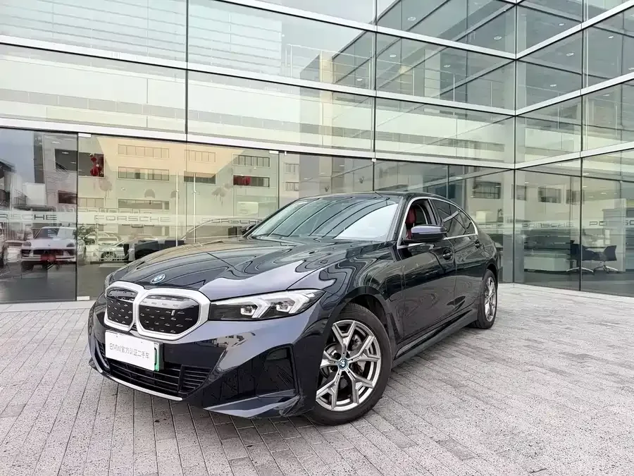 BMW i3 2024