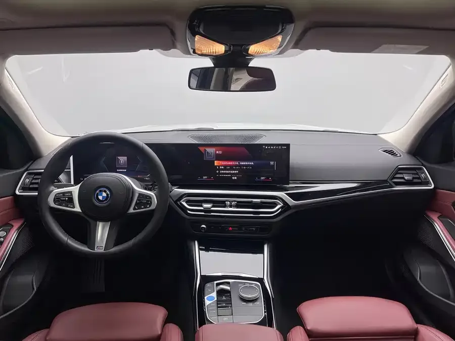 BMW i3 2022 eDrive 35 L 2023 — миниатюра 4