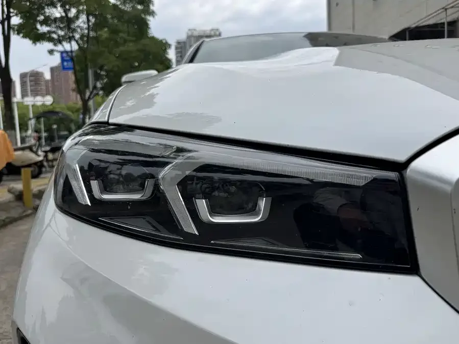 BMW i3 2024 eDrive 35 L 2024 — миниатюра 4