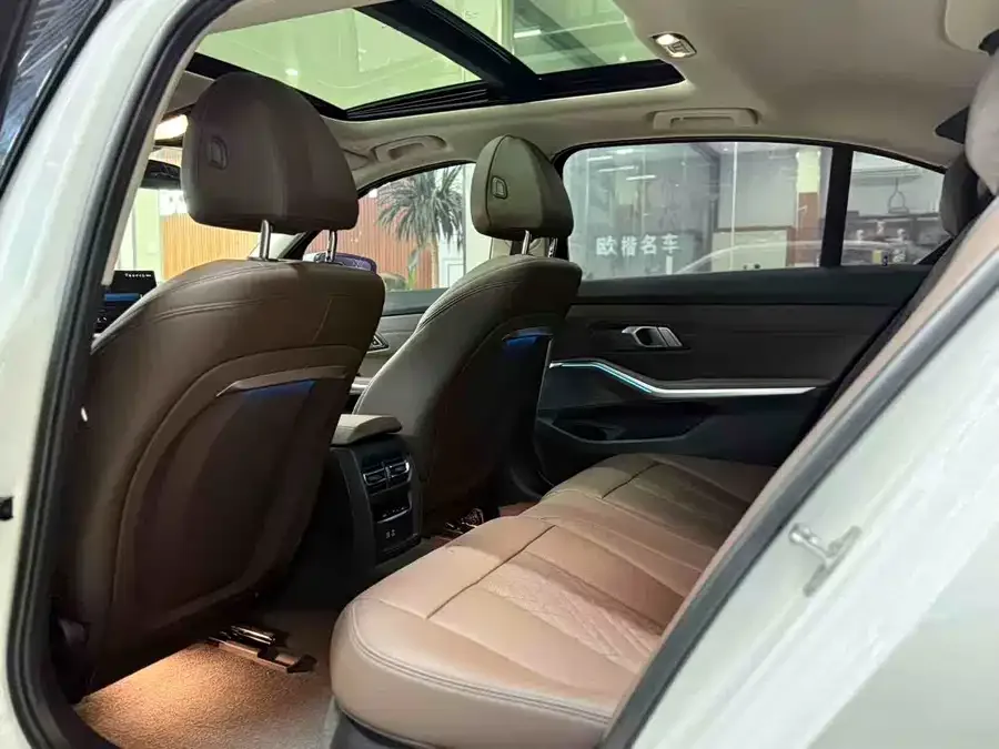 BMW i3 2024 eDrive 35 L 2024 — миниатюра 3