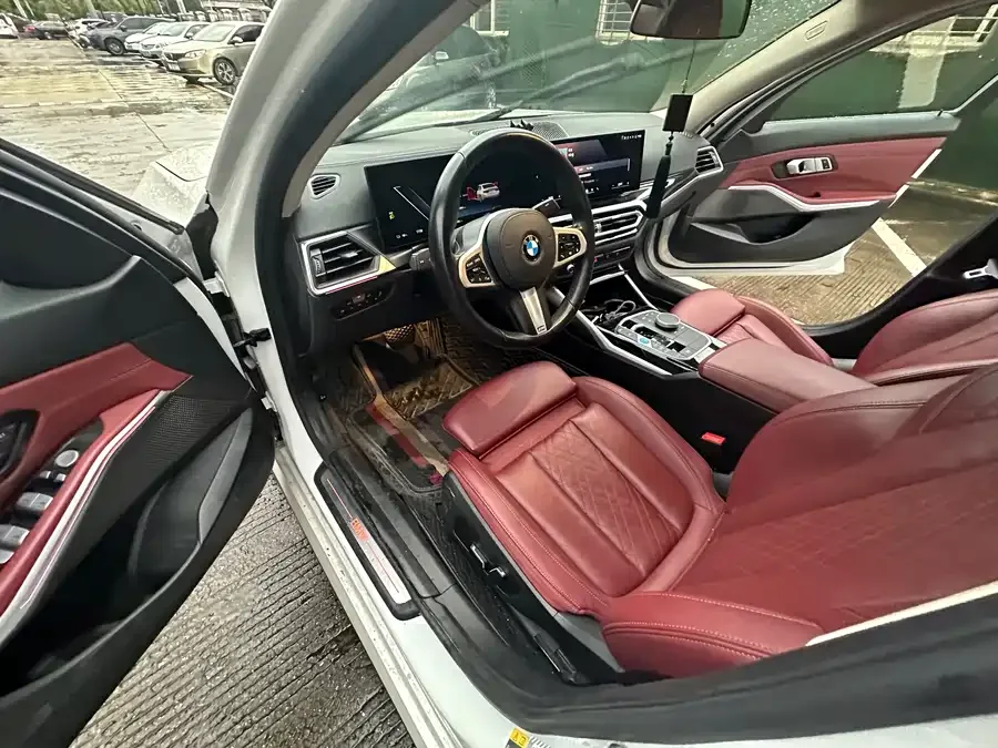 BMW i3 2024 eDrive 35 L 2024 — миниатюра 3