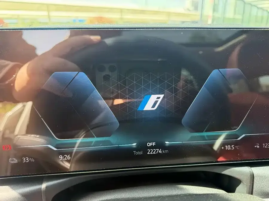 BMW i3 2024 eDrive 35 L 2024 — миниатюра 5