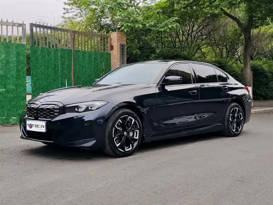 BMW i3 2024