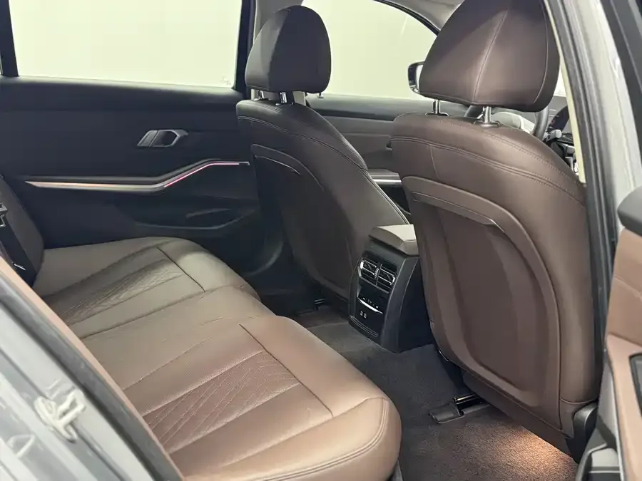 BMW i3 2024 eDrive 35 L 2024 — миниатюра 5