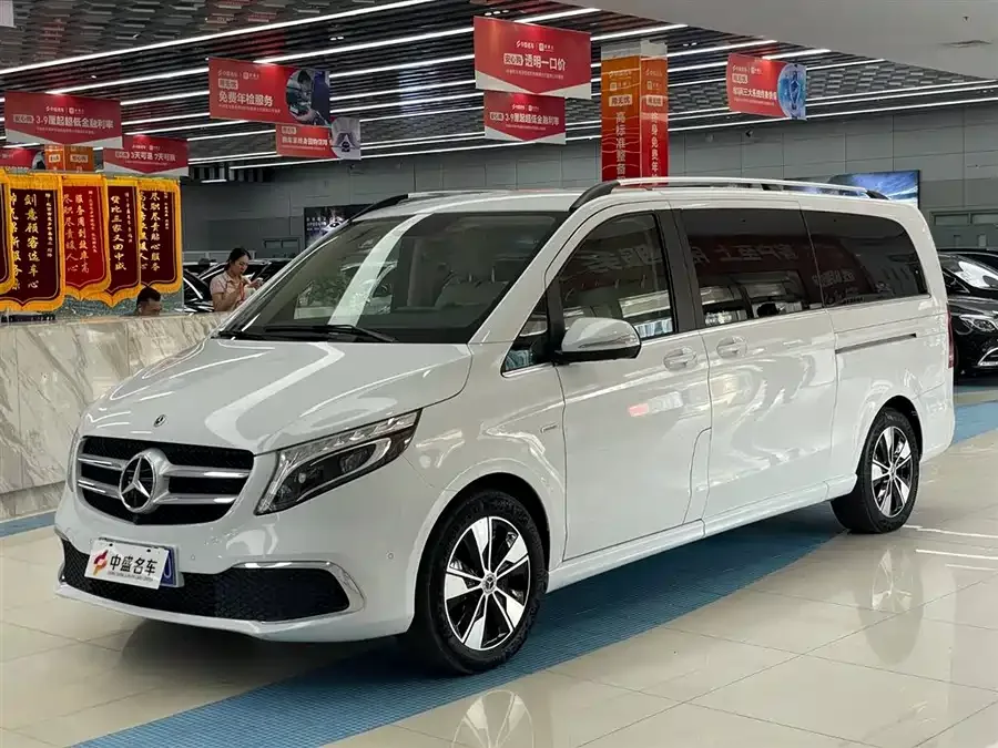 Mercedes-Benz Class V 2022