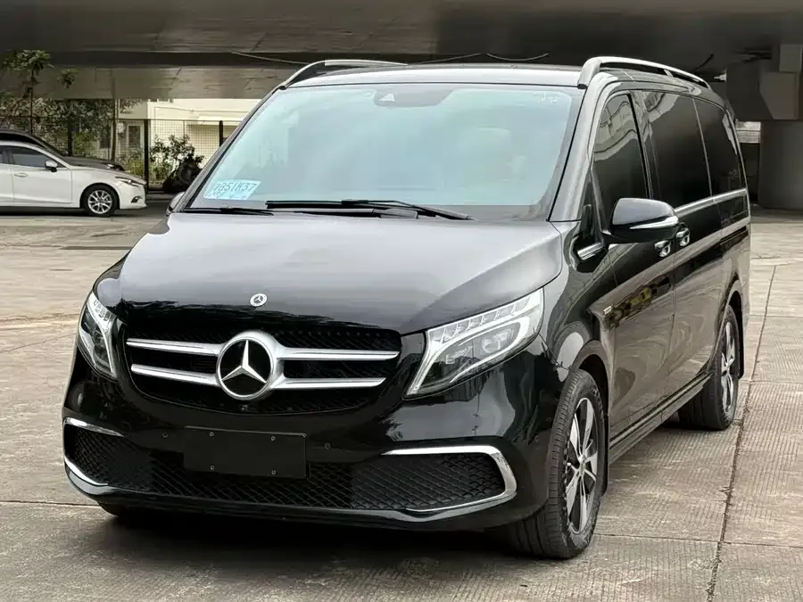Mercedes-Benz Class V 2023