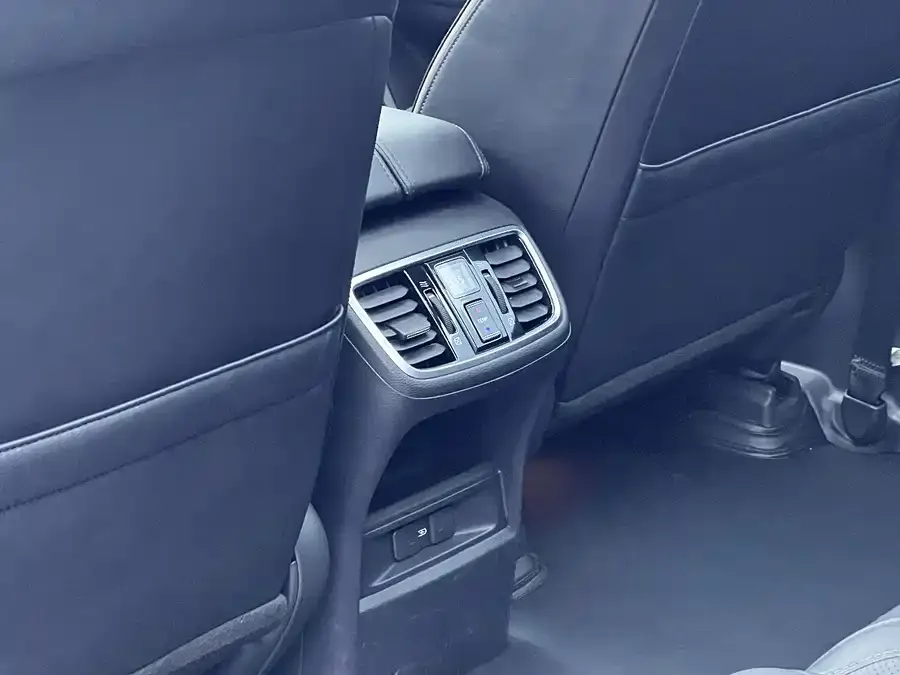 Honda Avancier 2023 Crown Road 370TURBO 4WD Premium Edition 2024 — миниатюра 5