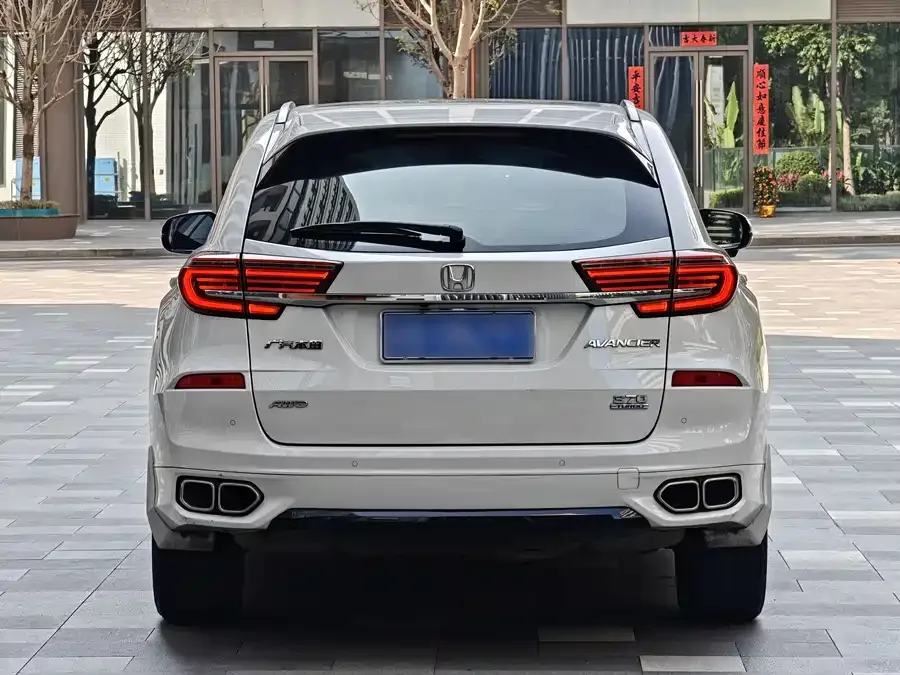 Honda Avancier 2020 Crown Road 370TURBO 4WD Premium Edition 2022 — миниатюра 3